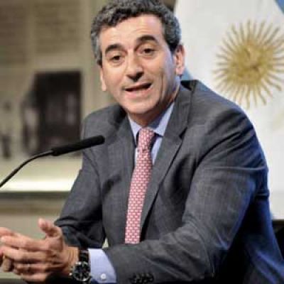Randazzo: "El paro de trenes es desmesurado, sin ning�n justificativo"