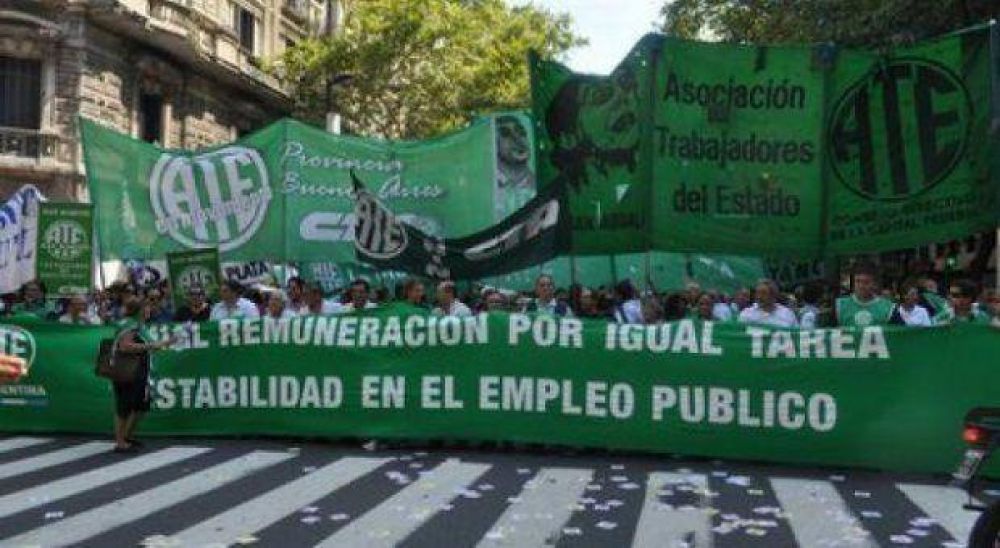 ATE provincia realiza paro y movilizaci�n en reclamo de reapertura de paritarias y otras reivindicaciones