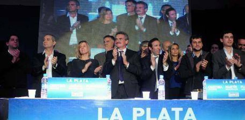 Fuerte respaldo del gobierno nacional a la candidatura de Florencia Saintout