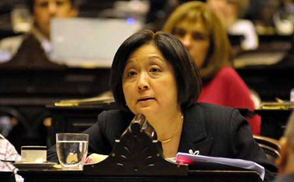 Terada carg� nuevamente contra el Gobierno por usar la Anses para financiarse