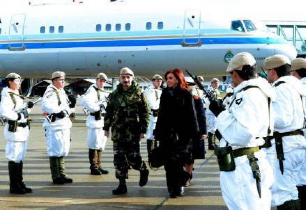 Cristina #ornapo total: viajar� a Bolivia a "desagraviar al compa�ero Evo"