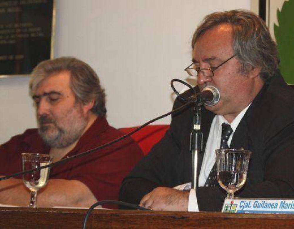 Luppino, De La Torre y la �eternidad� de los cargos