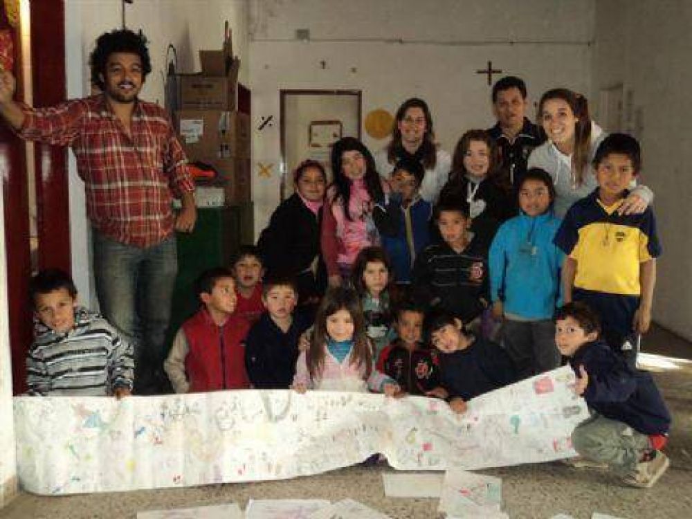 Contin�a en marcha el Proyecto �Gan�mosle a la calle� en barrio G�emes