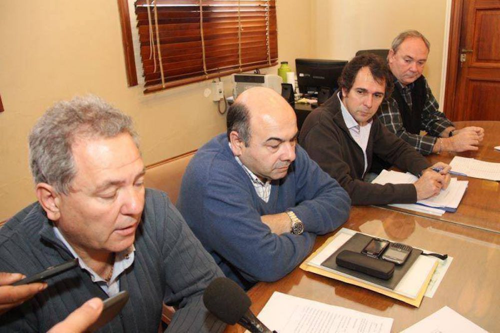 SE PRESENT� EL PLAN DE CONTINGENCIA CONTRA LA CRECIDA DEL R�O PARAN�