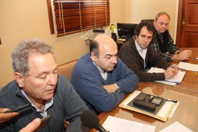 SE PRESENT� EL PLAN DE CONTINGENCIA CONTRA LA CRECIDA DEL R�O PARAN�