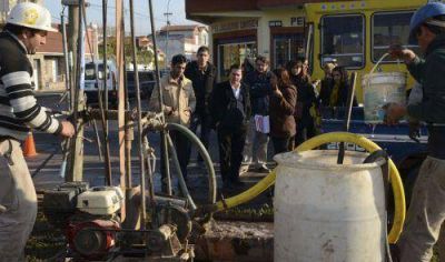 D�az P�rez supervis� obras por los barrios