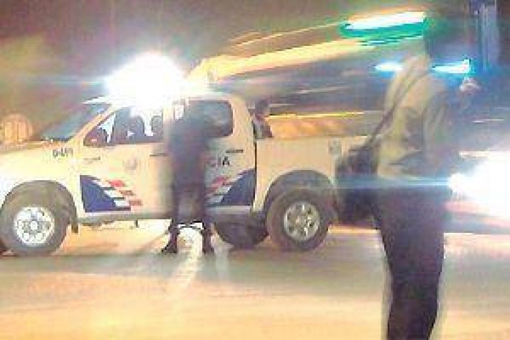 Ordenan detener a un profesor de ingl�s por abusar de seis alumnos