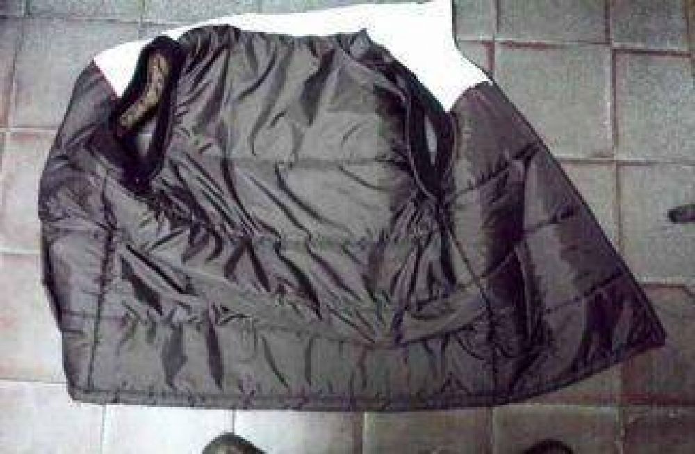 "Mecheros" en el hipermercado fueron detenidos por polic�as y clientes