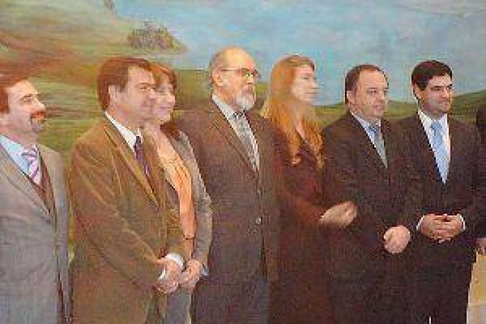 Santiago particip� del Segundo Consejo Federal de la Industria 2013