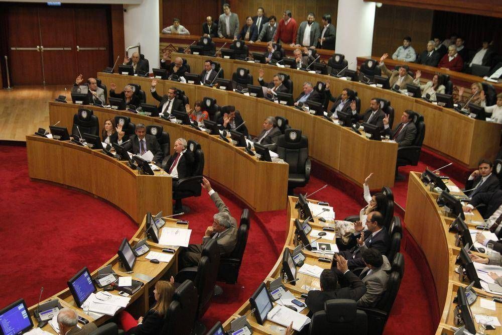 Tucum�n adhiri� al blanqueo de divisas con ventajas impositivas 