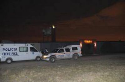 Un hombre de 43 a�os llev� a su hija de 10 a�os a un hotel alojamiento y la viol�