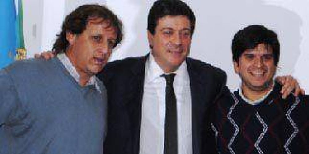 Gabriel Mariotto recibi a los precandidatos Julio Giribaldi y Mariano Orbaiceta  