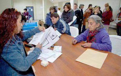 El municipio visita los barrios para que los vecinos hagan gestiones y consultas.