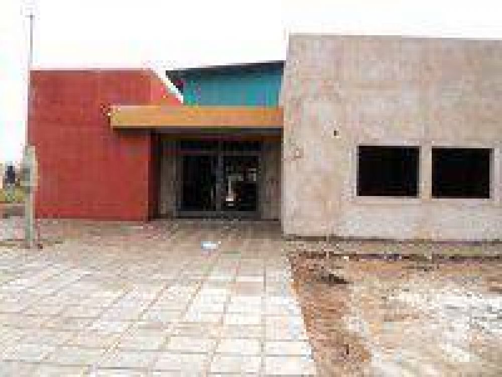 Contin�an los trabajos en la Escuela de Est�tica