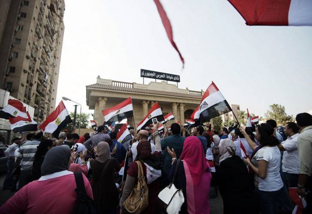 El Cairo celebra el golpe de Estado contra el presidente Mursi