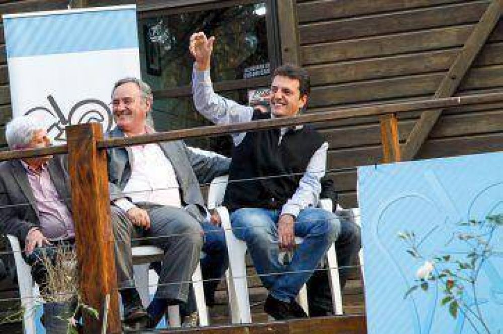 Massa presiona por la Polic�a Municipal