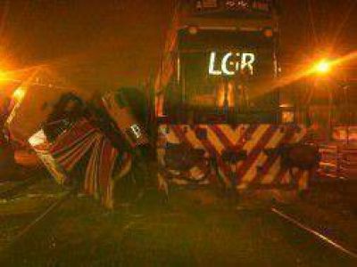 Tren arroll� a cami�n a la altura de Hudson