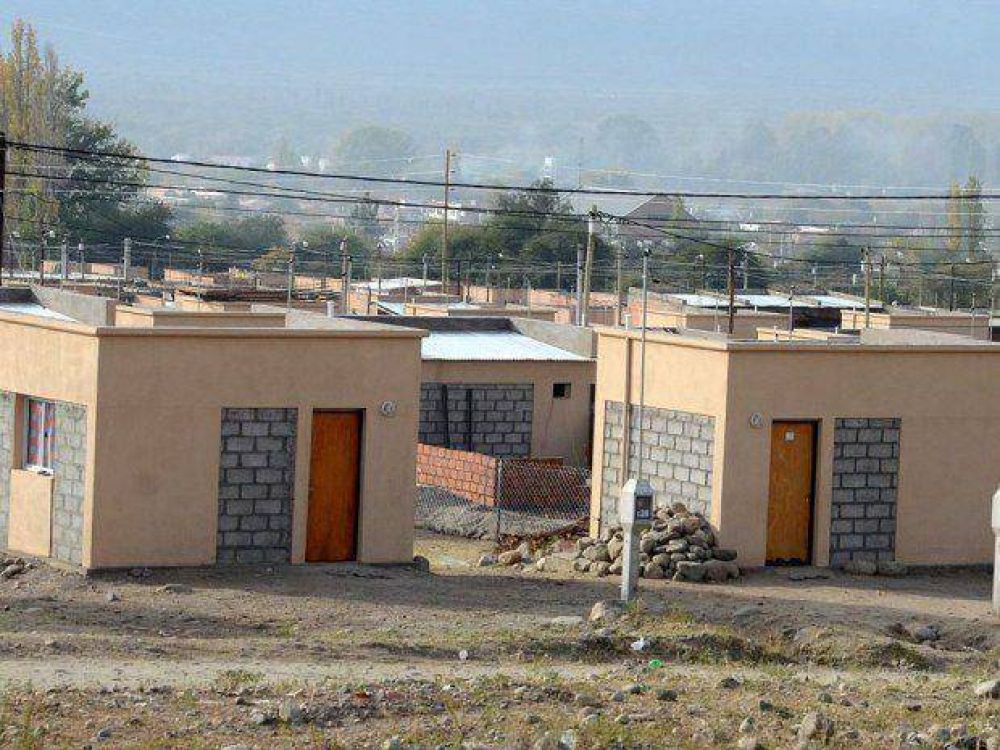 Una precaria soluci�n para la falta de vivienda: los m�dulos habitacionales