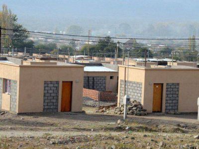 Una precaria soluci�n para la falta de vivienda: los m�dulos habitacionales