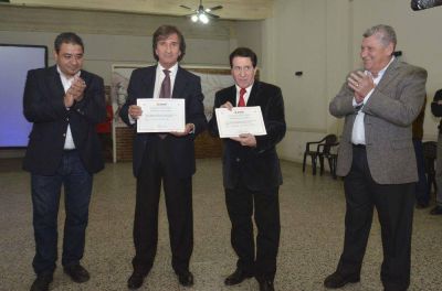 EL INTENDENTE DAR�O D�AZ P�REZ PARTICIP� DE LOS FESTEJOS PATRIOS DEL CENTRO DE JUBILADOS DEL CLUB COLUMBIA 