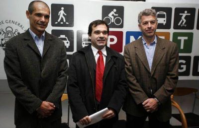 Unifican las �reas de Transporte y Tr�nsito y crean la direcci�n de Movilidad Urbana