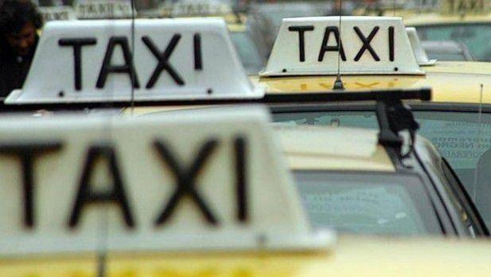 Cirone est� en contra del cambio del color en los taxis y volvi� a reclamar por la seguridad durante la noche