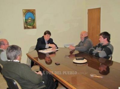 Bomberos recibi� un aporte de $ 150.000