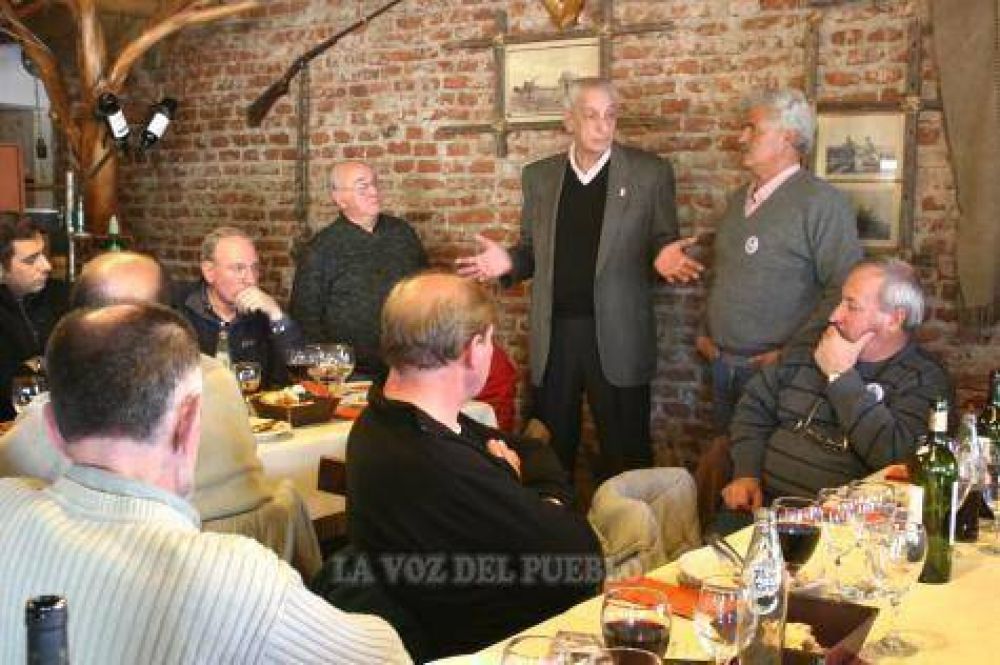 Renov� autoridades el Instituto Browniano