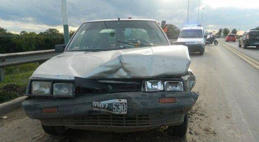 Accidente m�ltiple con un lesionado en el puente Chaco-Corrientes