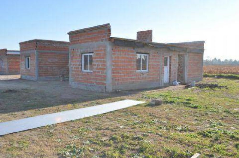 Importantes avances en la obra de las 40 viviendas 	