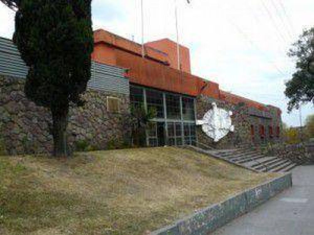 Plan Provincial de Regularizaci�n Dominial: la UCR acompa�o sanci�n de la ley pero critic� la falta de una pol�tica habitacional del gobierno de Eduardo Fellner
