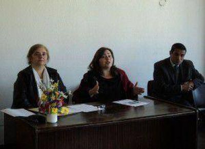 Seg�n Jueza de Menores: en Jujuy �de cada diez delitos que tenemos, 8 son cometidos por personas adictas�