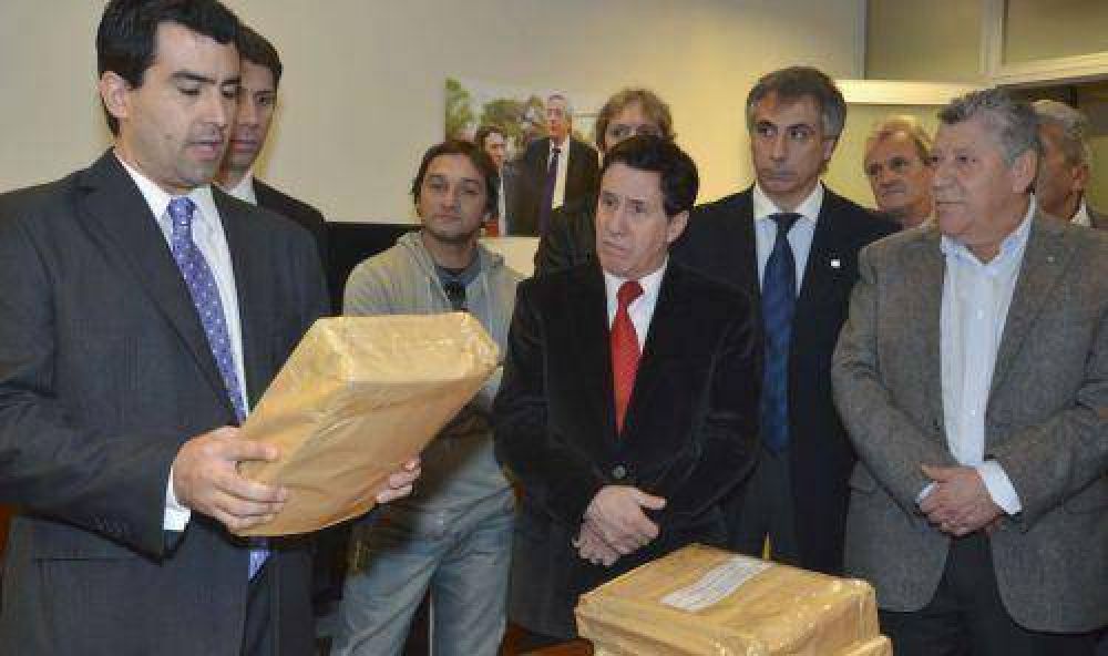 Licitaron cloacas para 10 mil vecinos
