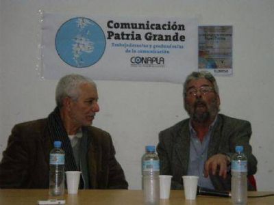 En la facultad de Periodismo, comunicadores disertaron sobre Papel Prensa y la ley de Medios Gr�ficos