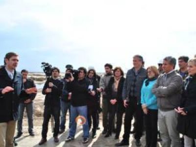 Avanza la construcci�n de dos azudes en las Lagunas de Guanacache