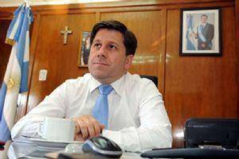 Standard & Poors revisa las cuentas de Mendoza