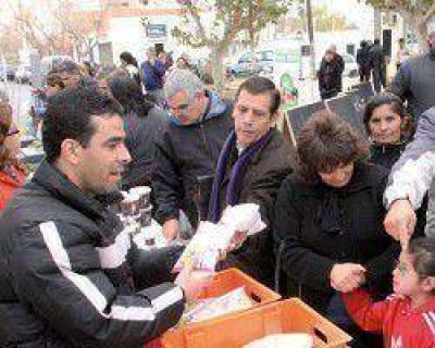  M�s de 500 litros de yogurt vendieron ayer en Chimbas