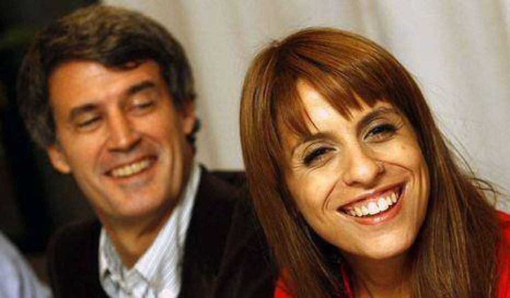 Prat Gay y Donda dialogaron con alumnos de la UBA