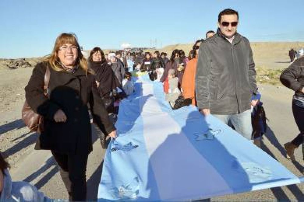 Gran desfile c�vico en el Stella Maris