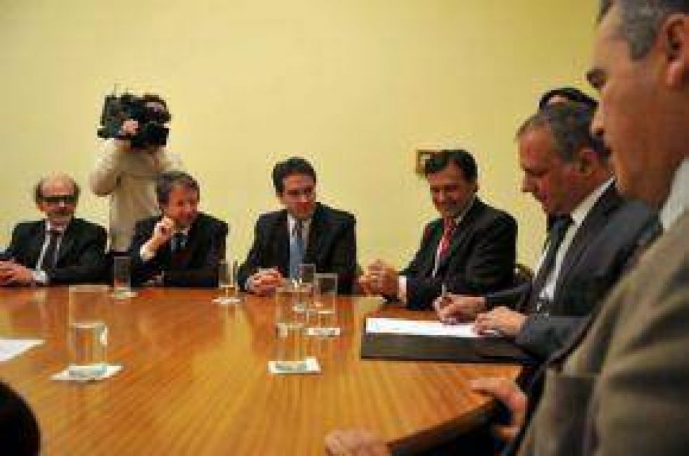Embargos: la asociaci�n corre de atr�s y ahora llama a Asamblea para Sumarse a las acciones