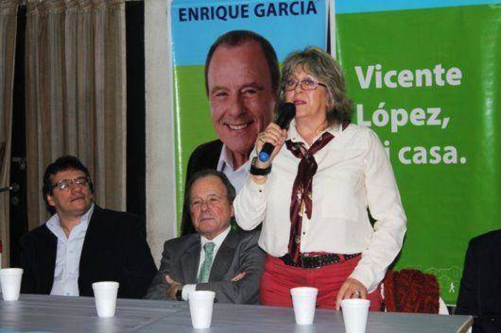 Enrique Garcia present� sus candidatos en Villa Martelli