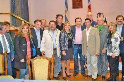 Zamora recibi� autoridades del Partido Federal que participar�n de una convenci�n
