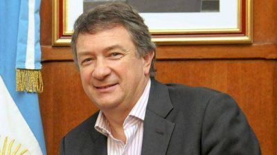 Yauhar: �los peque�os pueblos del interior hacen la Patria grande�