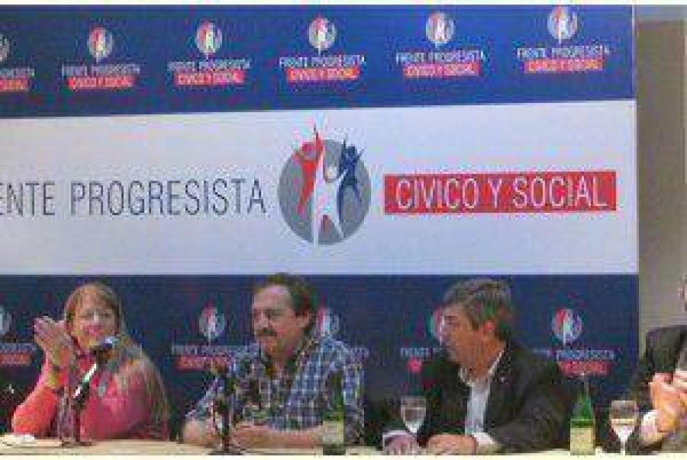 Tensi�n y empujones en la presentaci�n de la lista de Alfons�n y Stolbizer en Mar del Plata