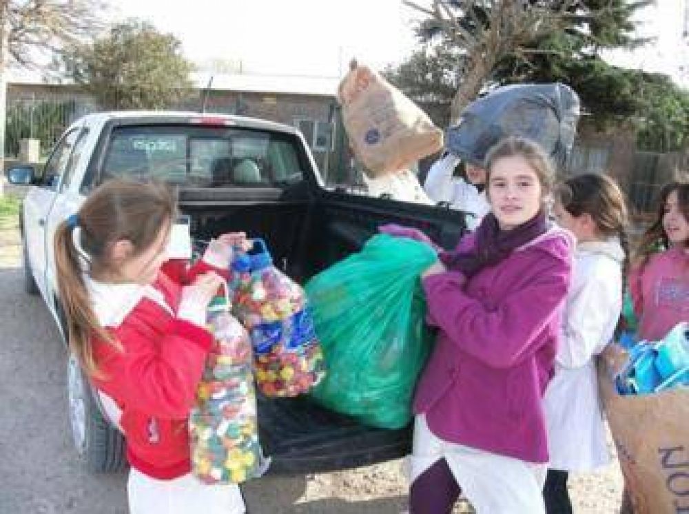 Alumnos colaboraron con el proyecto ECO ESCUELAS