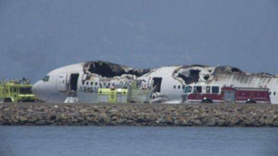 Un avi�n se estrell� en el aeropuerto de San Francisco