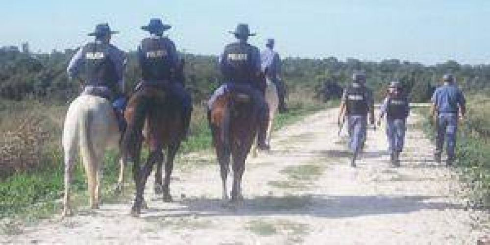 La Polic�a realiz� seis allanamientos en La Floresta