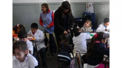Tras caer, aument� el personal temporario
