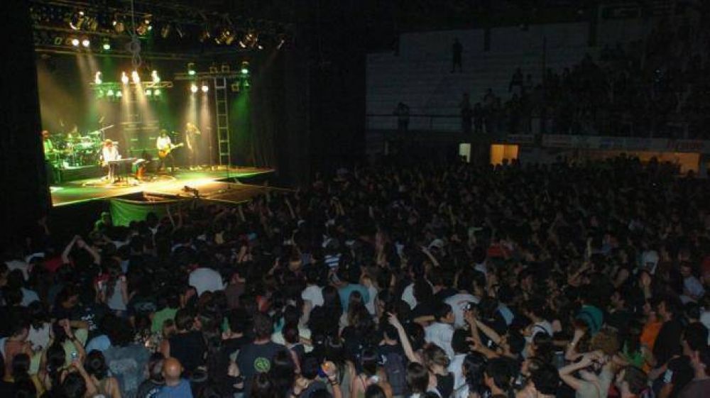 Pol�mica por "shows" entre el club Juniors y la Municipalidad