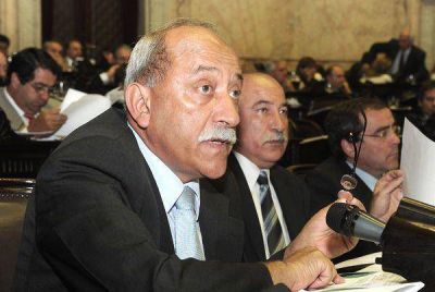 Moreno �es el L�pez Rega del kirchnerismo�, opin� Giubergia